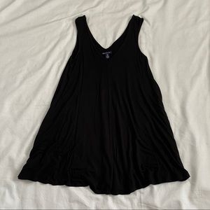 American Eagle: V-neck dress